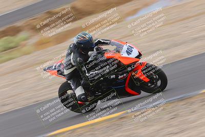 media/Sep-11-2022-SoCal Trackdays (Sun) [[81b7e951af]]/Turn 9 Inside (910am)/